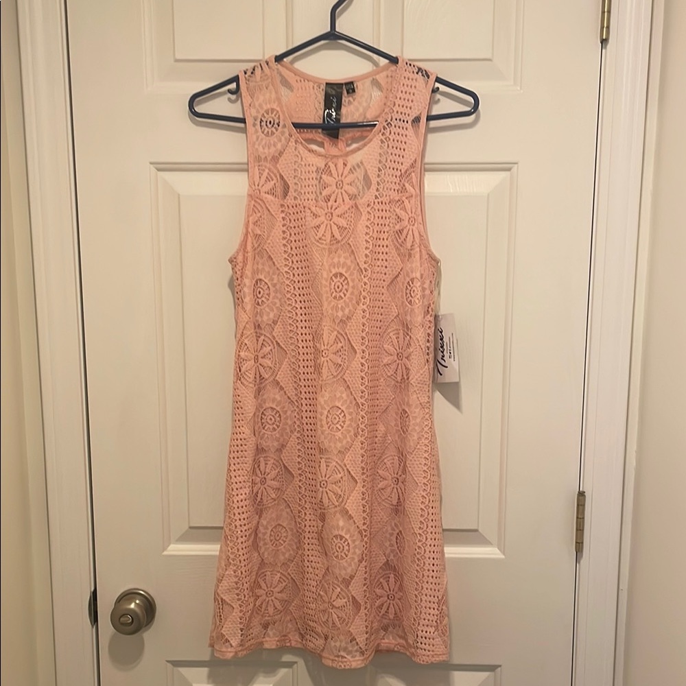 Elegant Pink Lace Dress